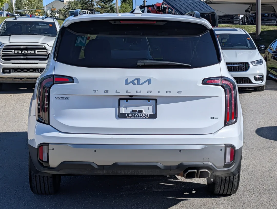 Used 2023 White Kia X-Line - - AWD - 3.8L V6 - 291 HP - 7 Passenger - Adaptive Cruise - Blind Spot & More! image 7