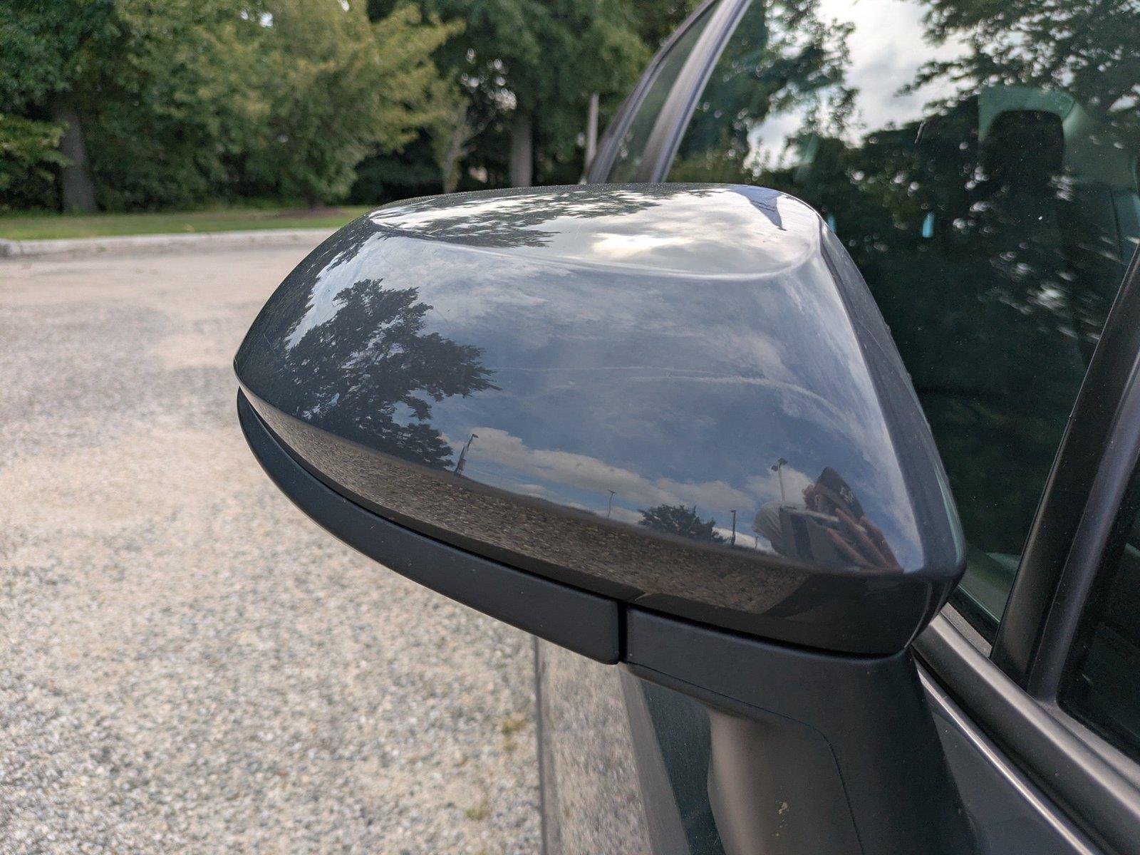 Used 2025  Toyota LE image 12