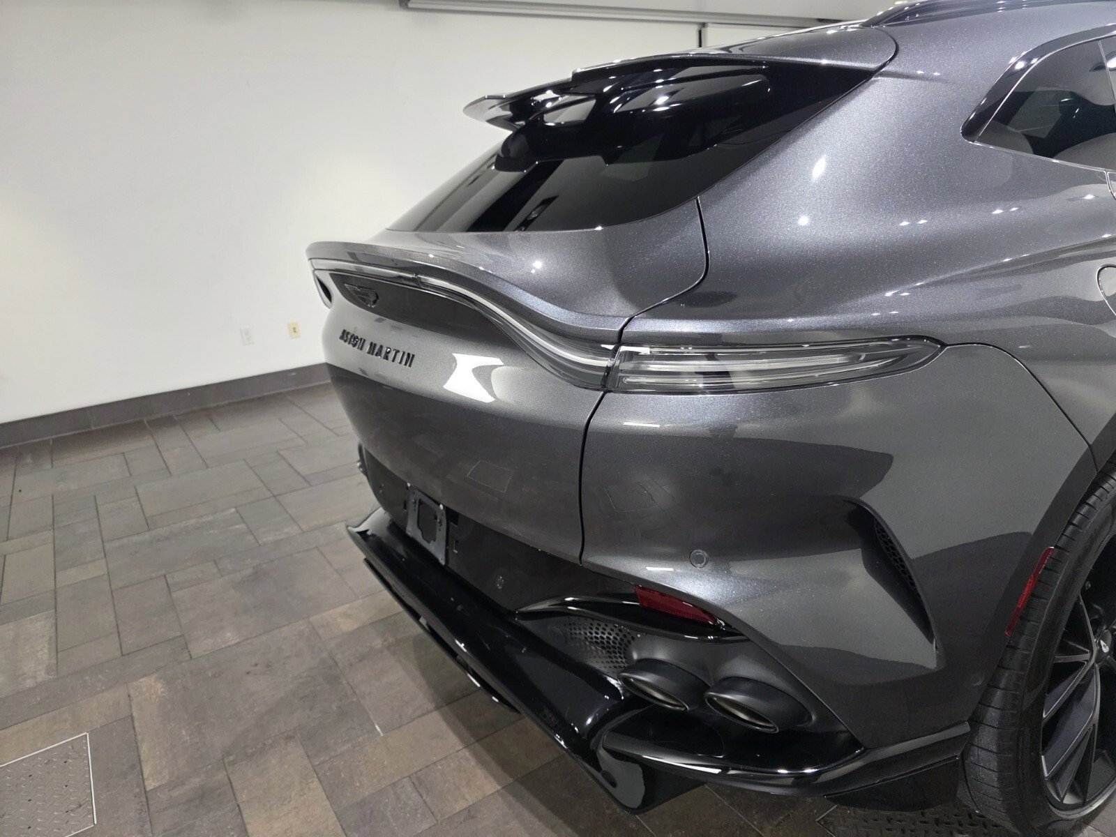 Used 2025 Xenon Grey Aston Martin 707 image 8