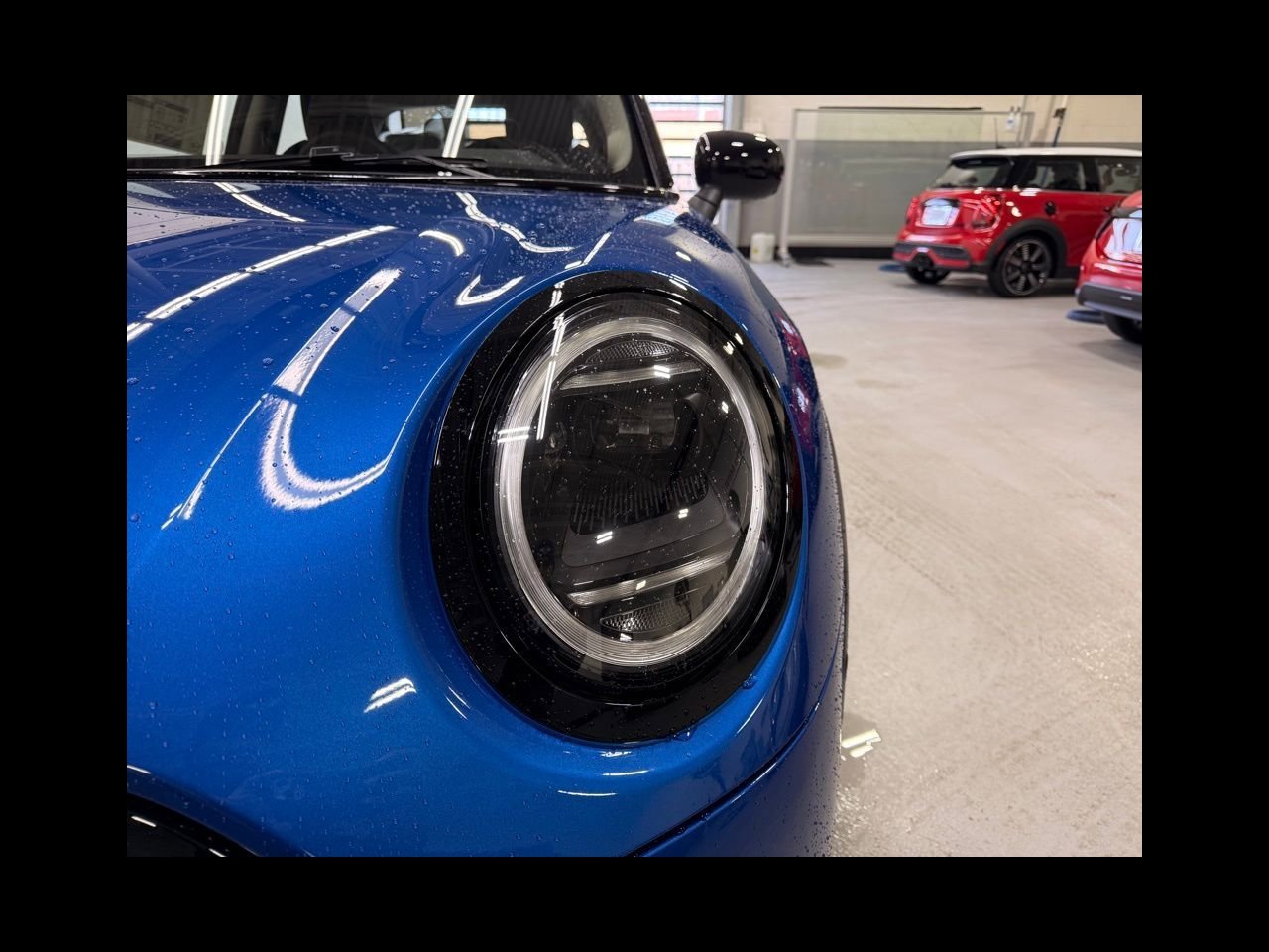 New 2026 Icy Sunshine Blue Metallic MINI ICONIC image 9