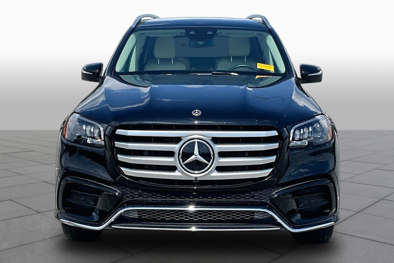 Used 2025 Obsidian Black Metallic Mercedes-Benz GLS 450 image 4