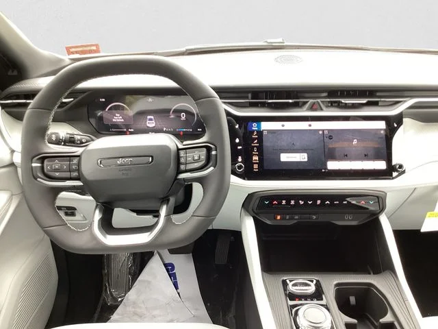 New 2026 41 Jeep LIMITED 4X4 image 11
