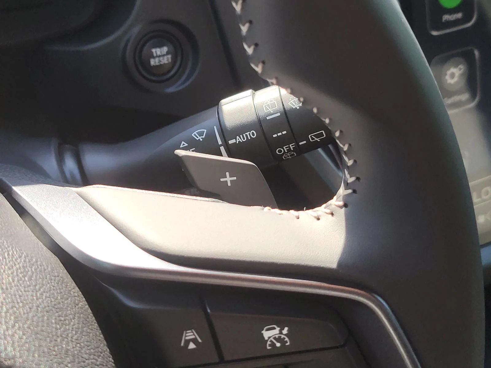2025 Subaru Forester Limited - Photo 29