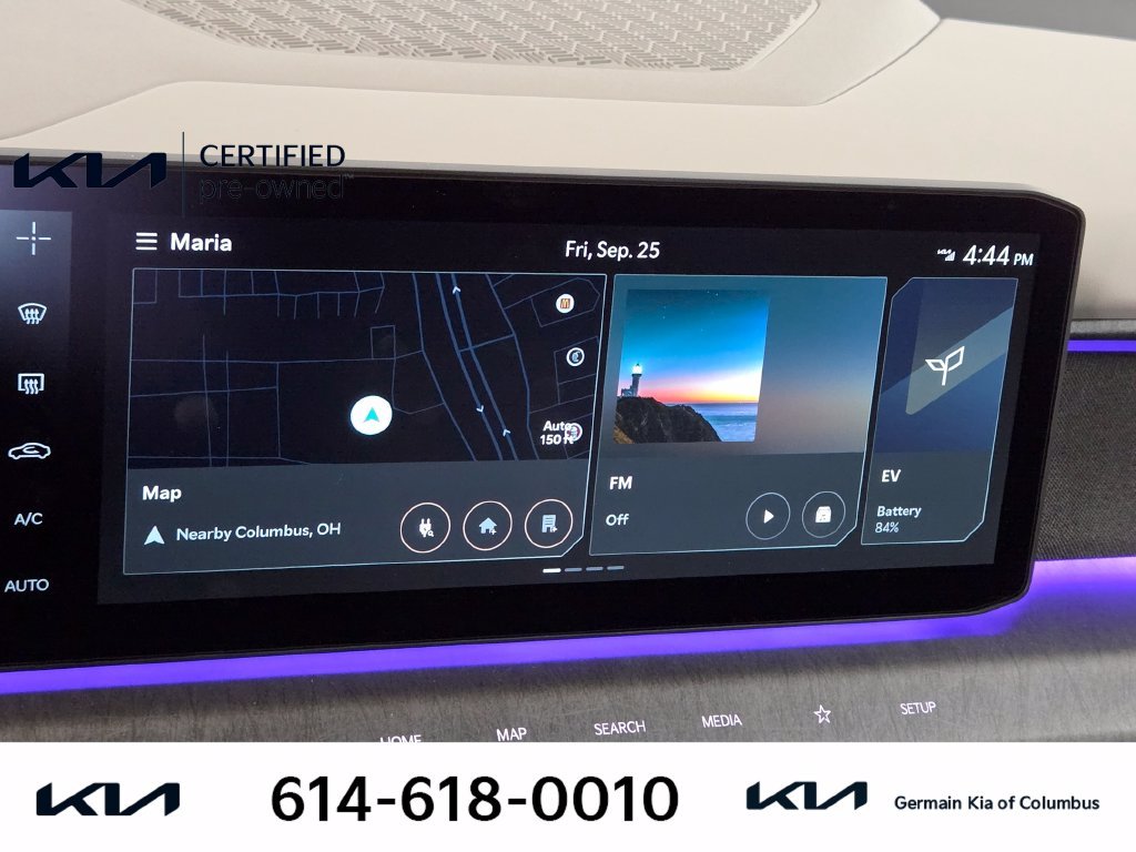 Used 2024 White Kia Land image 24