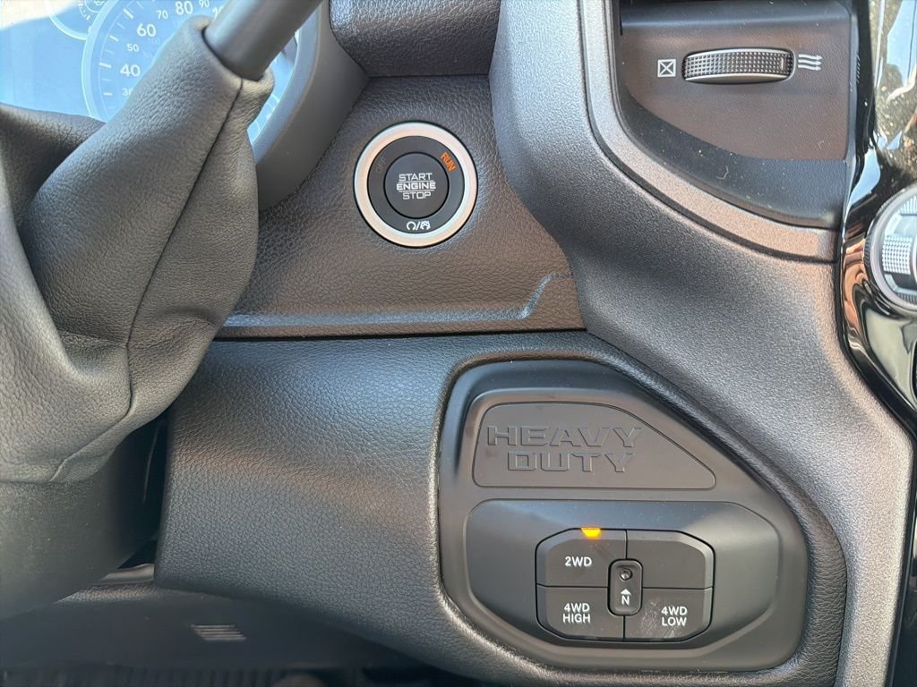 New 2026 Ceramic Gray Clearcoat RAM Tradesman image 27