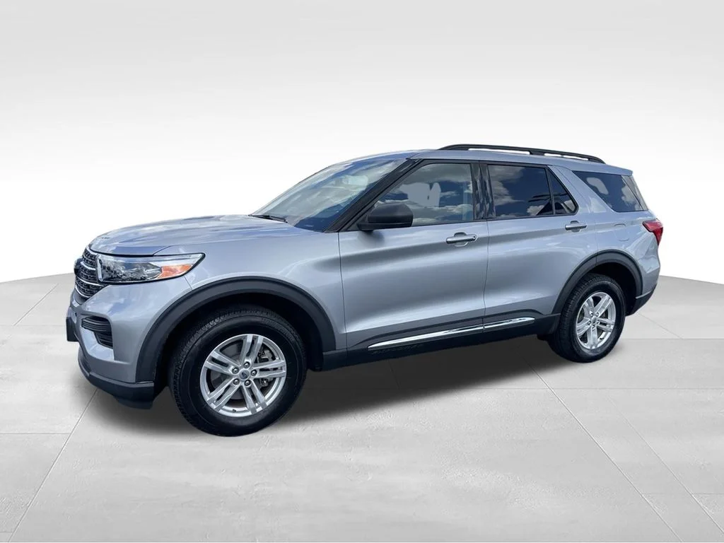 Used 2020 Silver Metallic Ford XLT image 5