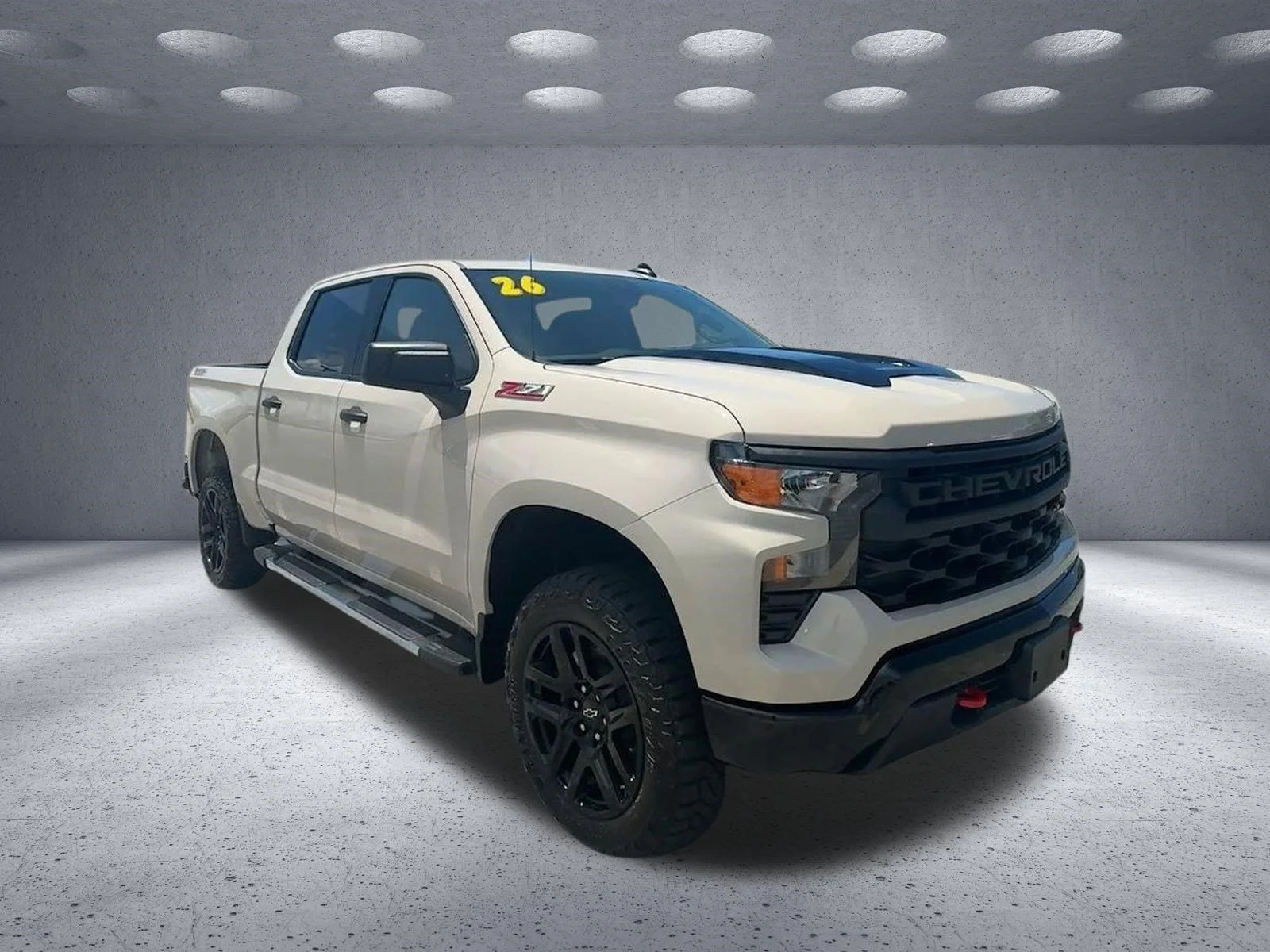 Used 2026 White Sands Chevrolet Custom Trail Boss image 1