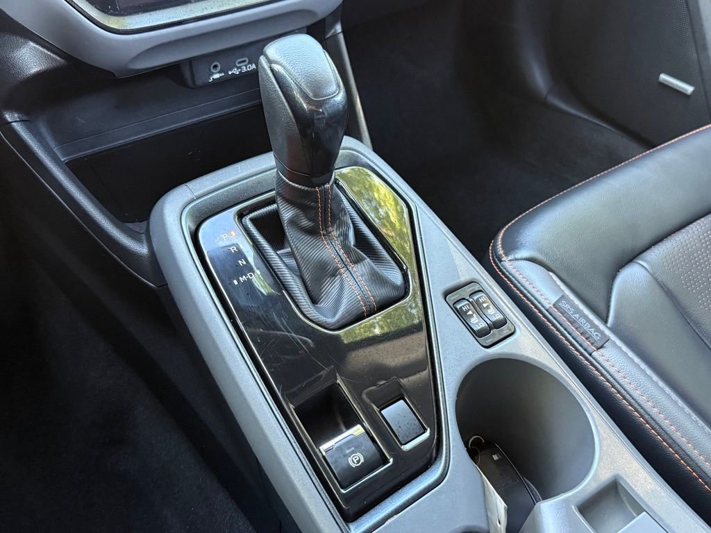 Used 2025 Beige Subaru Limited image 12