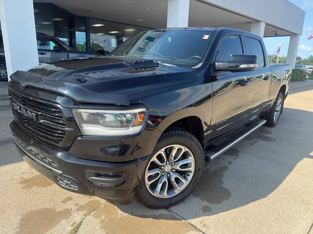 Used 2019 Diamond Black Crystal Pearl Ram Sport image 7