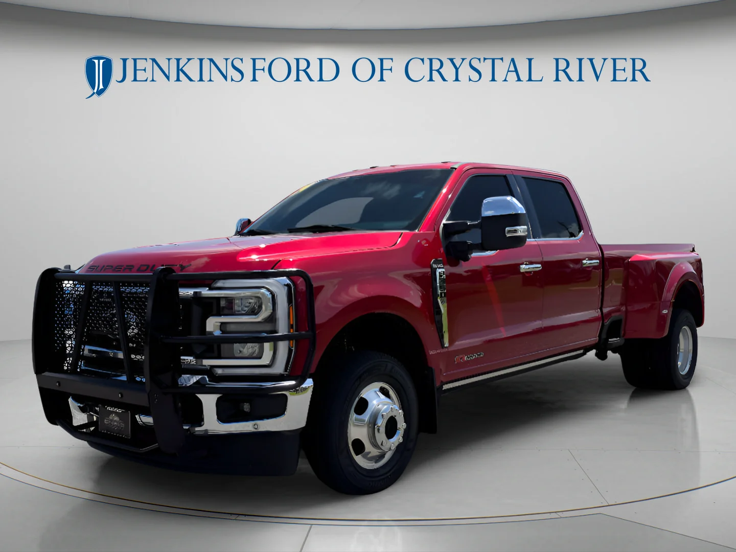 Used 2024 Red Metallic Ford King Ranch image 11