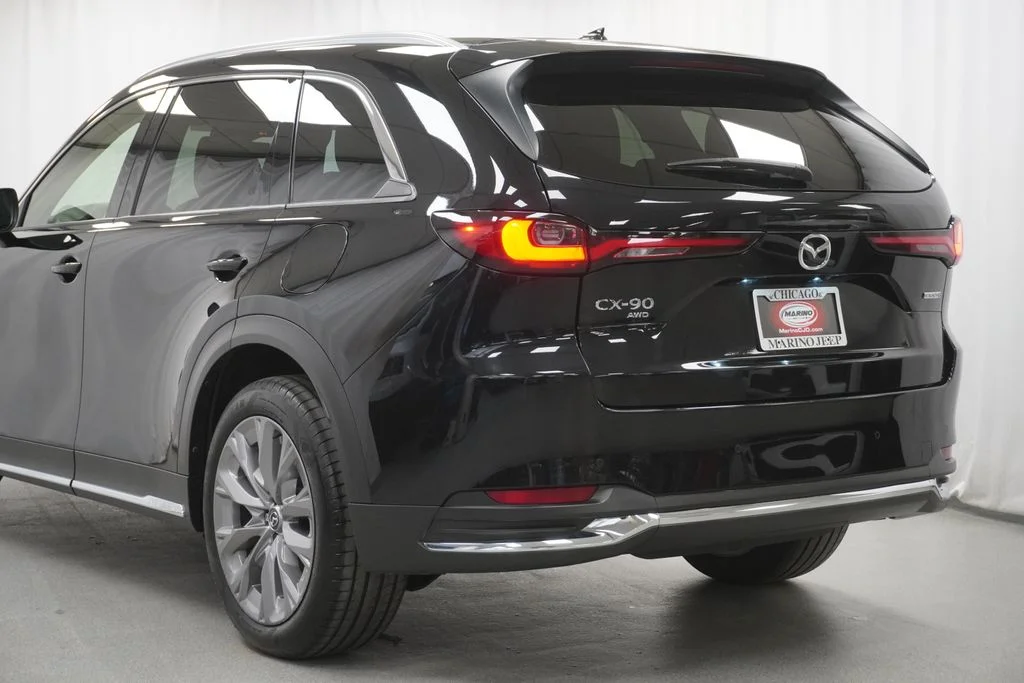Used 2024 Black Mazda 3.3 Turbo Premium image 13