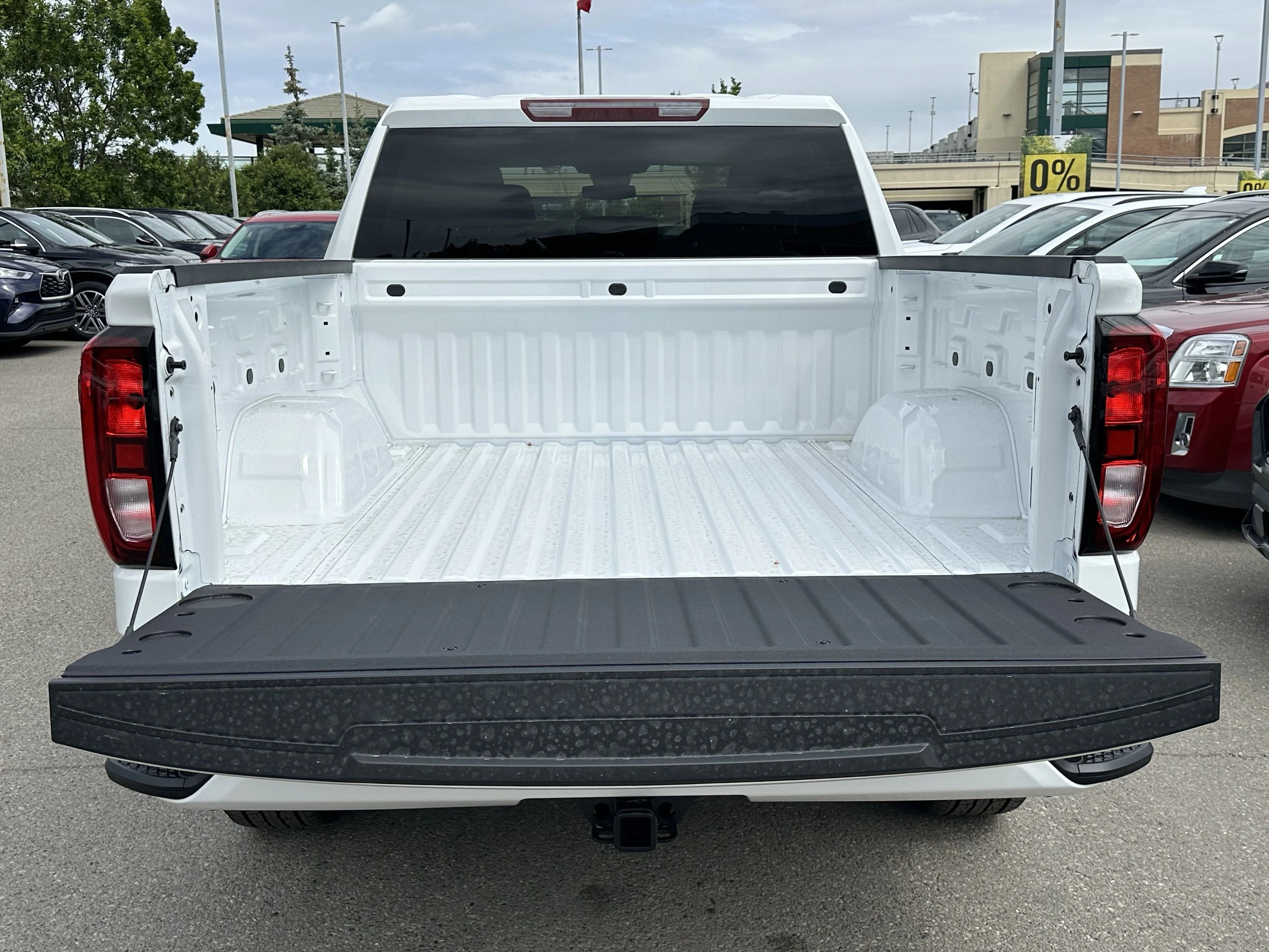 New 2026 Summit White GMC Pro image 8