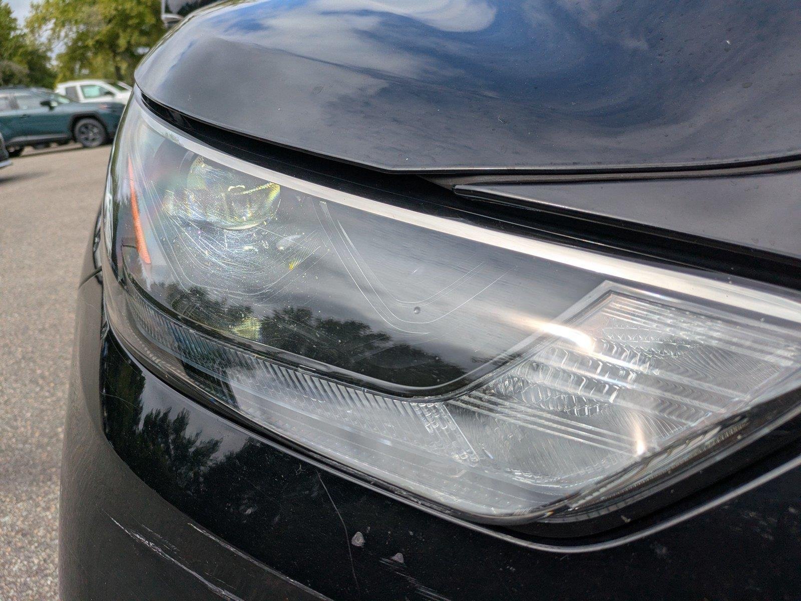 Used 2022 Midnight Black Metallic Toyota Hybrid XLE image 10