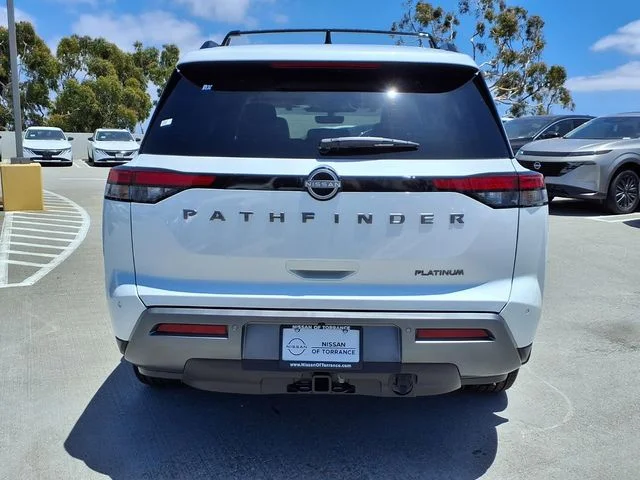 New 2026 Everest White Pearl TriCoat Nissan Platinum image 9