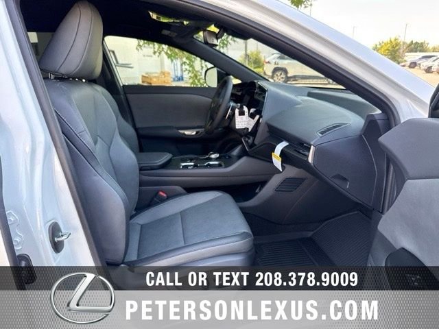 New 2026 Oxygen White Lexus  350e image 13