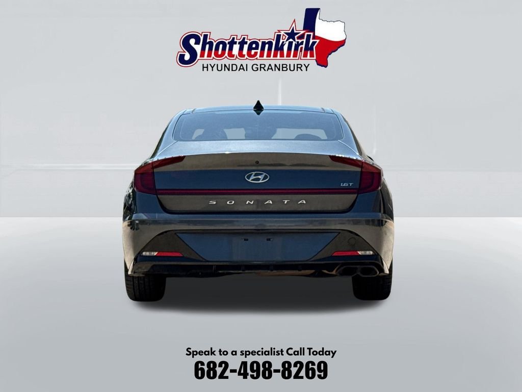 Used 2022 Gray Hyundai SEL Plus image 7