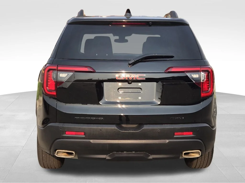 Used 2023 Black GMC SLE image 4