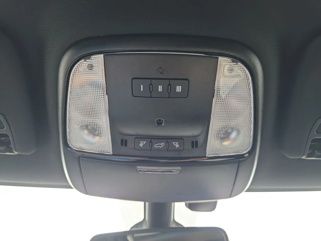 New 2026 Diamond Black Clear-Coat Exterior Paint Dodge GT image 26