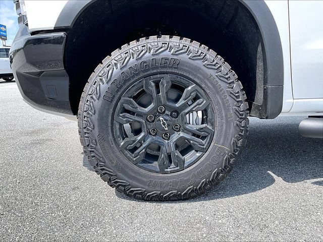 2026 Chevrolet Silverado 1500 ZR2 - Photo 7