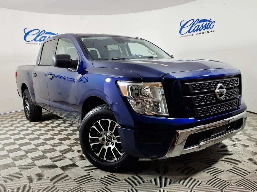 2023 Nissan Titan