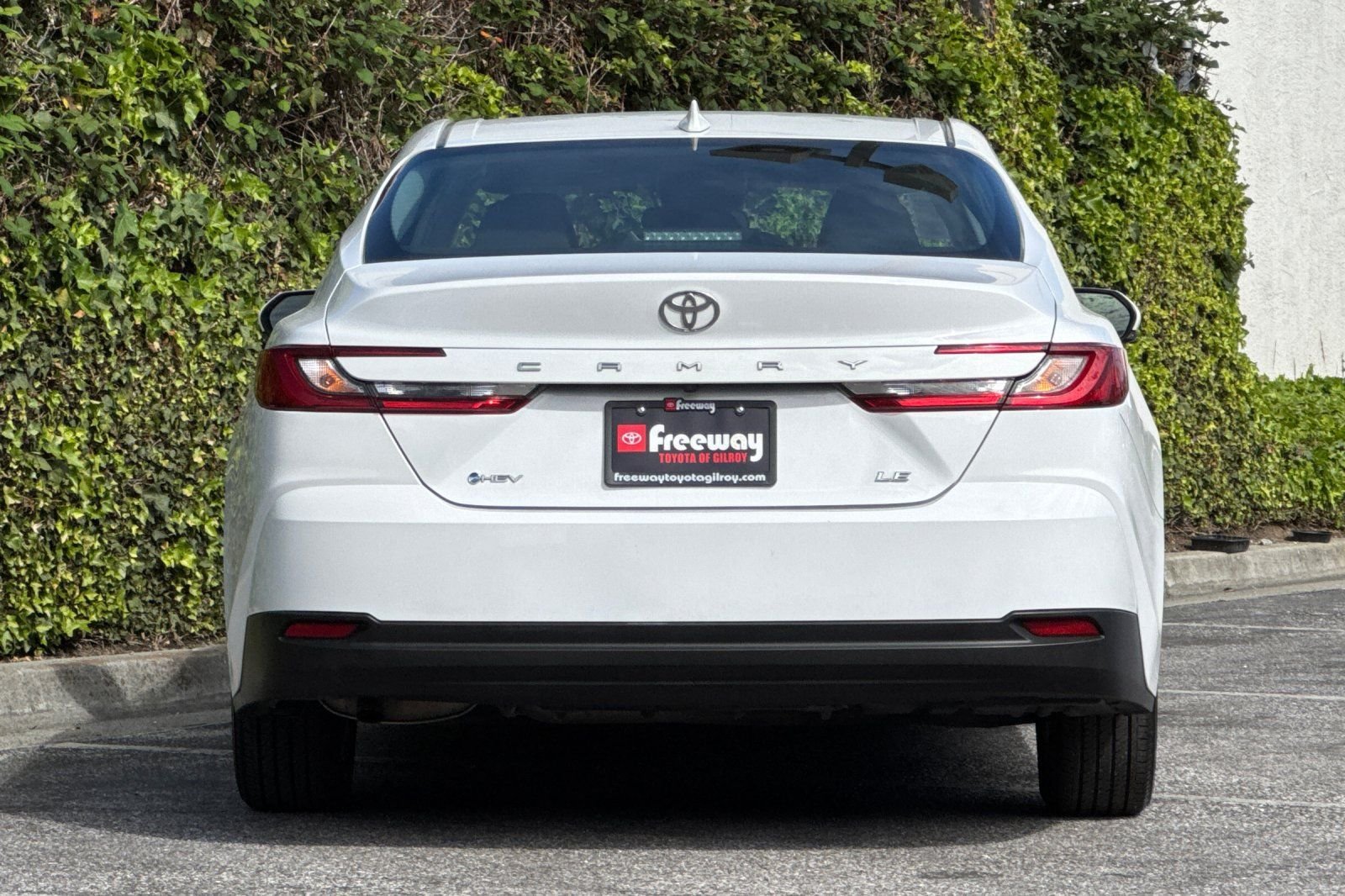 2025 Toyota Camry LE photo 2
