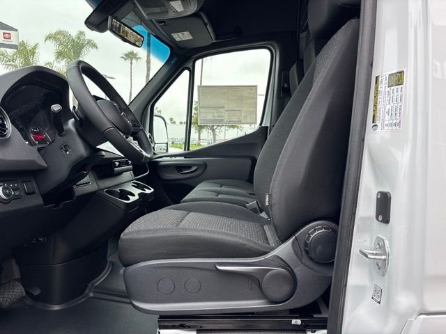 New 2026 White Mercedes-Benz  image 10
