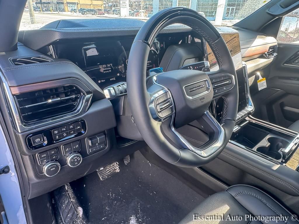 2026 GMC YUKON - Image 9