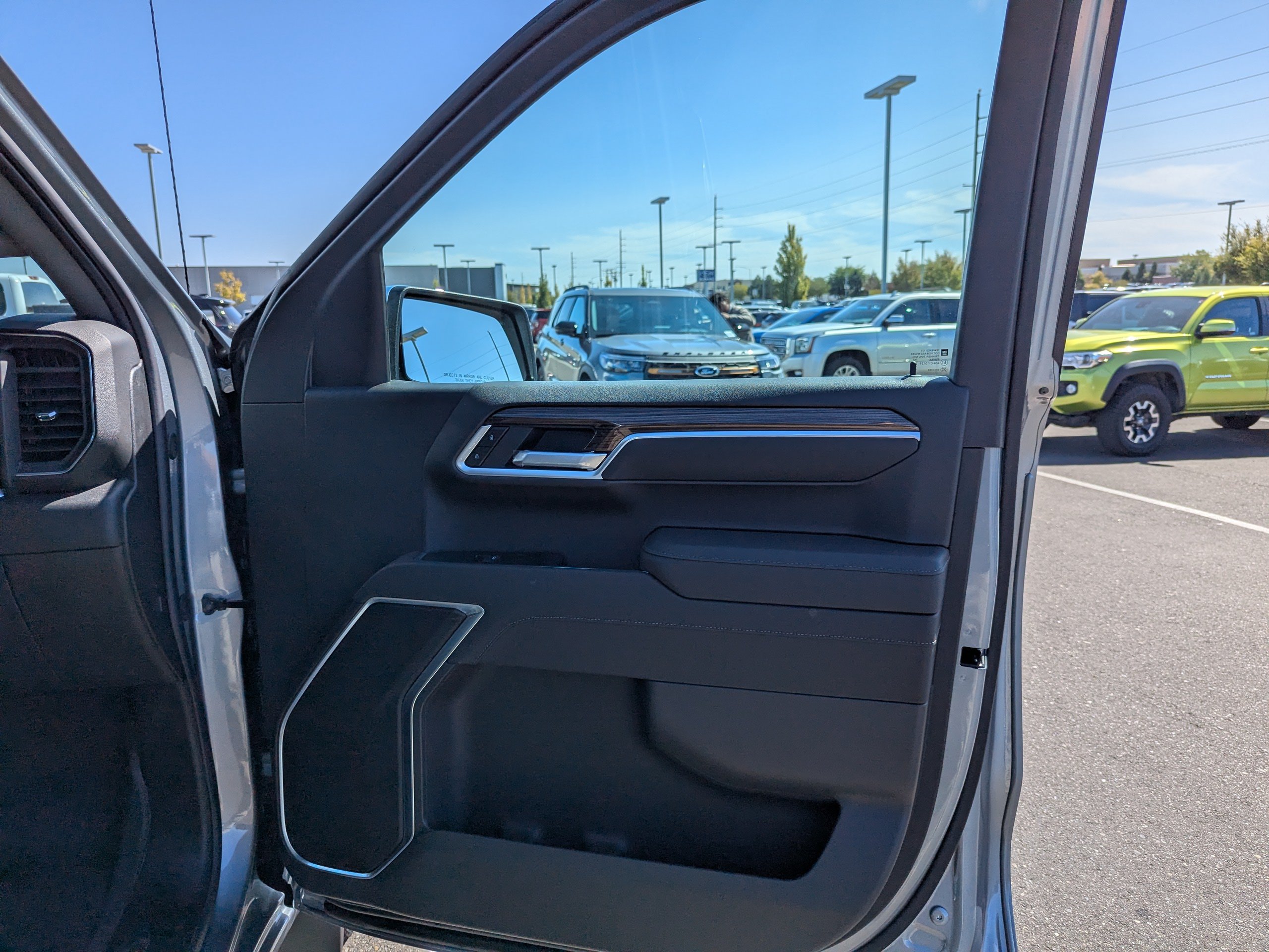 2026 Chevrolet Silverado 1500 LT - Photo 41