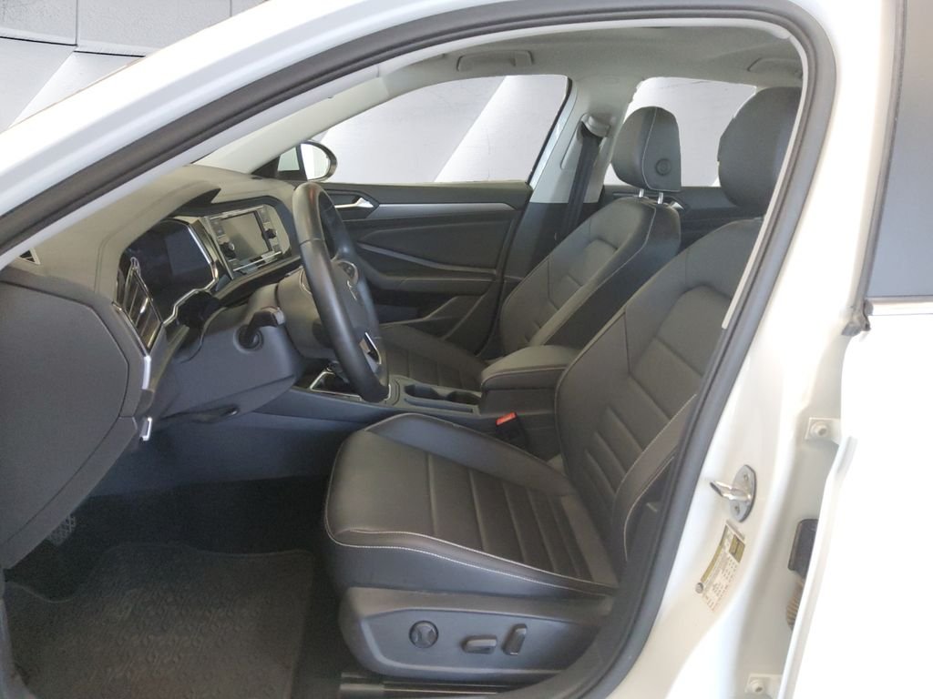 Used 2023  Volkswagen 1.5T SE image 7