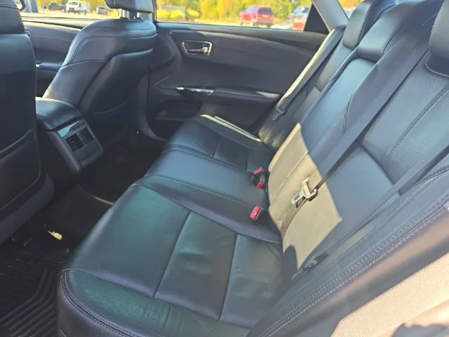 Used 2013 Black Toyota XLE Touring image 14