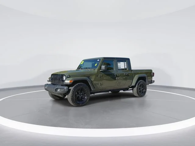 Used 2021 Green Jeep Willys image 4