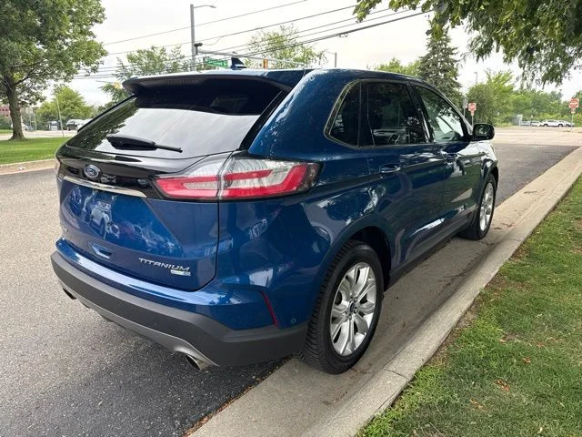 Used 2020 Blue Ford Titanium image 7