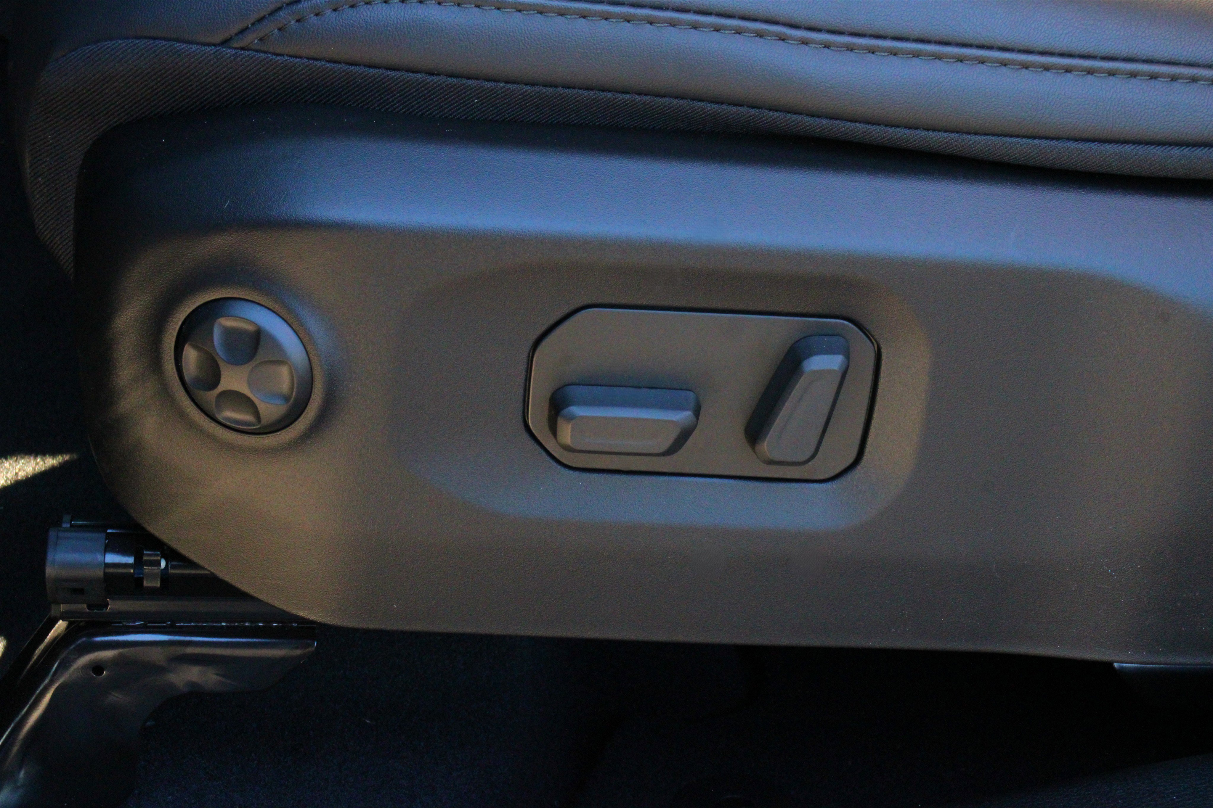 New 2026 Reign Exterior Paint Jeep Rubicon image 4