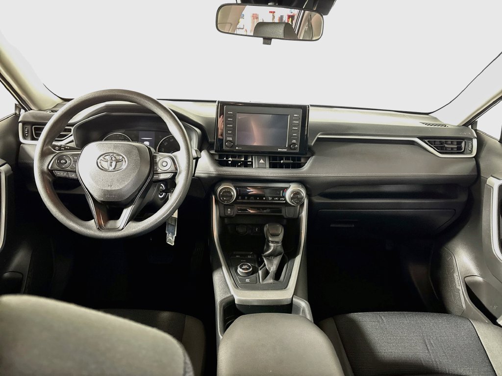 Used 2020 Gray Toyota LE image 12