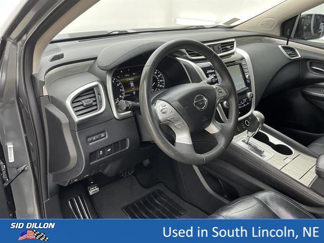 Used 2015 Gun Metallic Nissan SL image 13