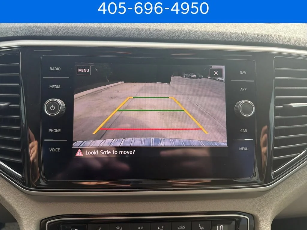 Pre-Owned 2020 Volkswagen Atlas 3.6L V6 SEL R-Line