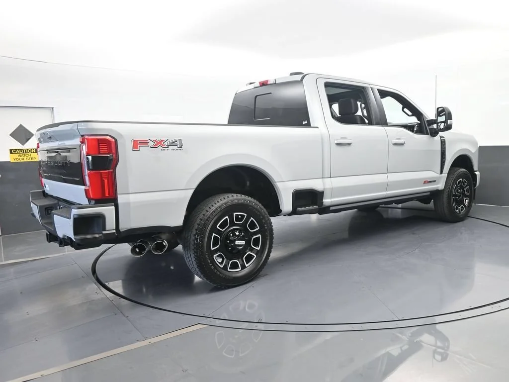 Used 2026 Gray Ford XL image 6