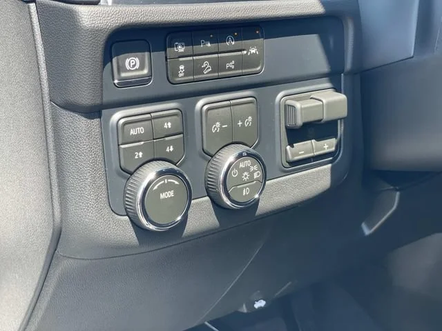 2026 Chevrolet Tahoe LT - Photo 19