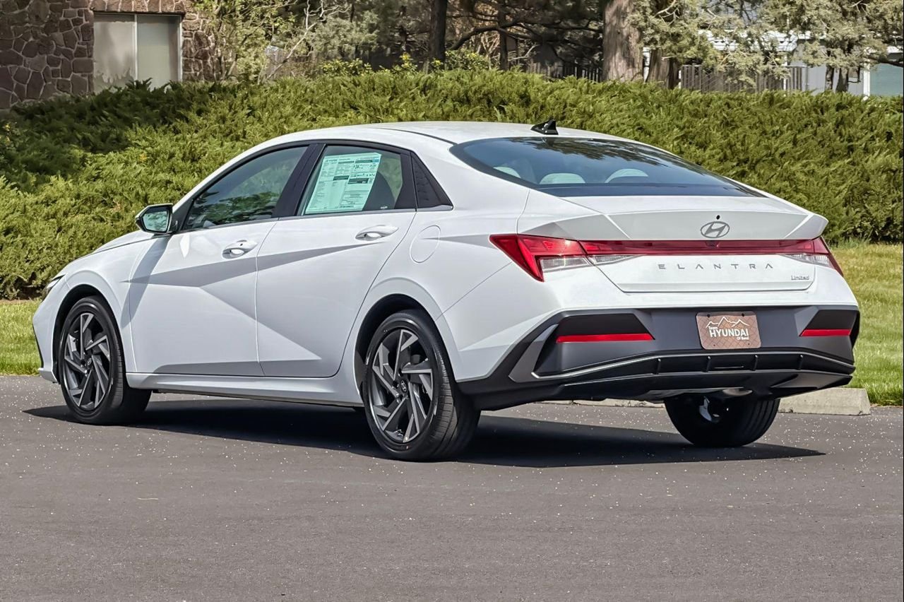 New 2026 White Hyundai Limited image 6