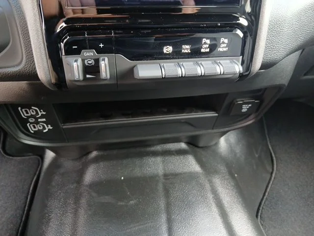 2026 RAM 2500 Tradesman - Photo 40