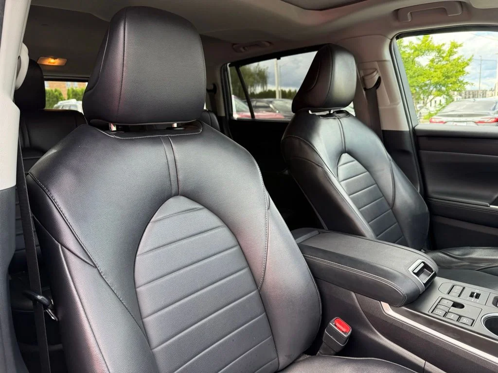 Used 2023 Gray Toyota XLE image 22