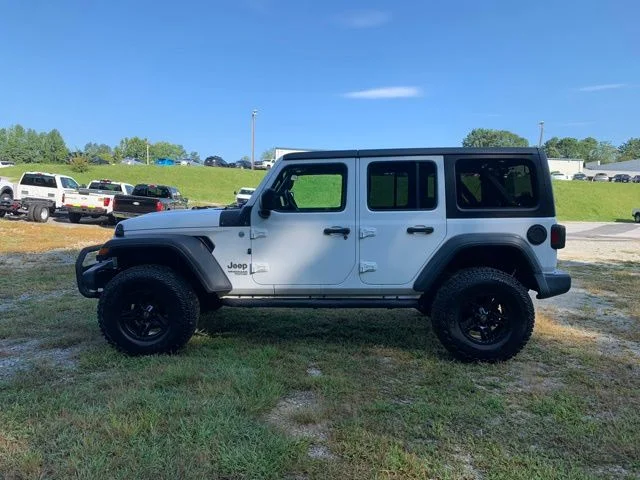 Used 2020 White Jeep Unlimited Sport S image 5