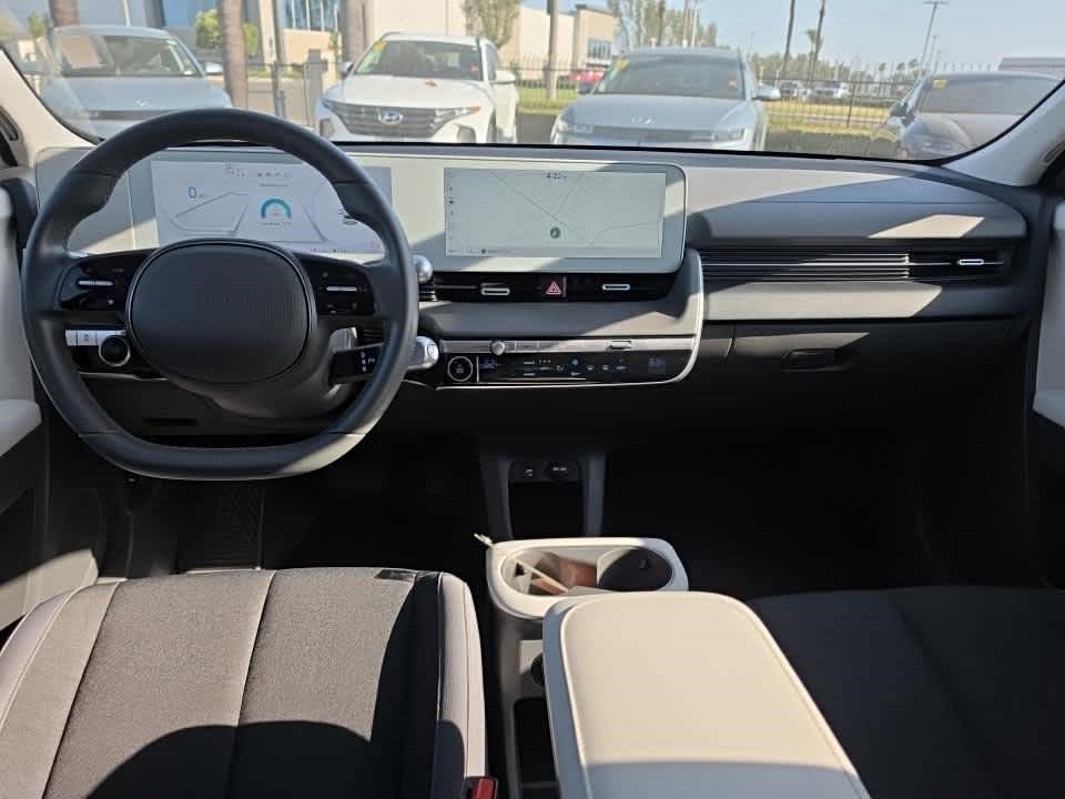 Certified Used 2024 Cyber Gray Hyundai SE Standard Range image 4