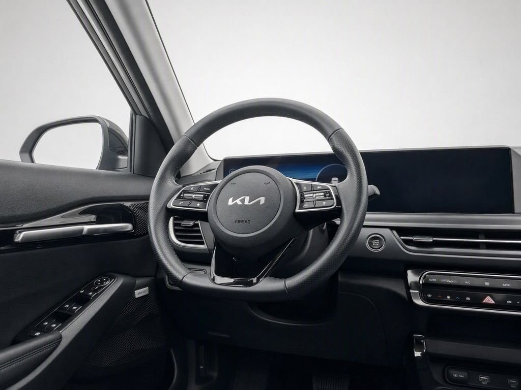 Used 2024 Fusion Black Kia SX image 29