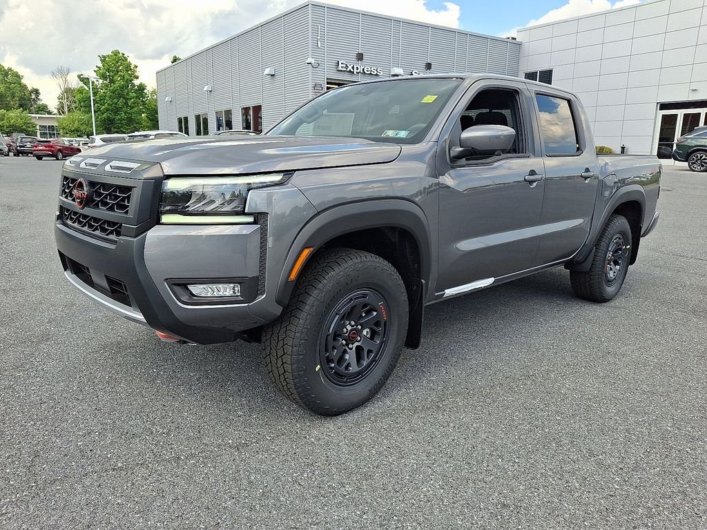 2026 Nissan Frontier — photo 2