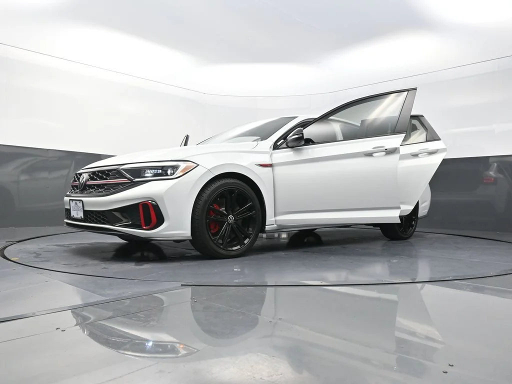 Used 2022  Volkswagen 2.0T Autobahn image 34