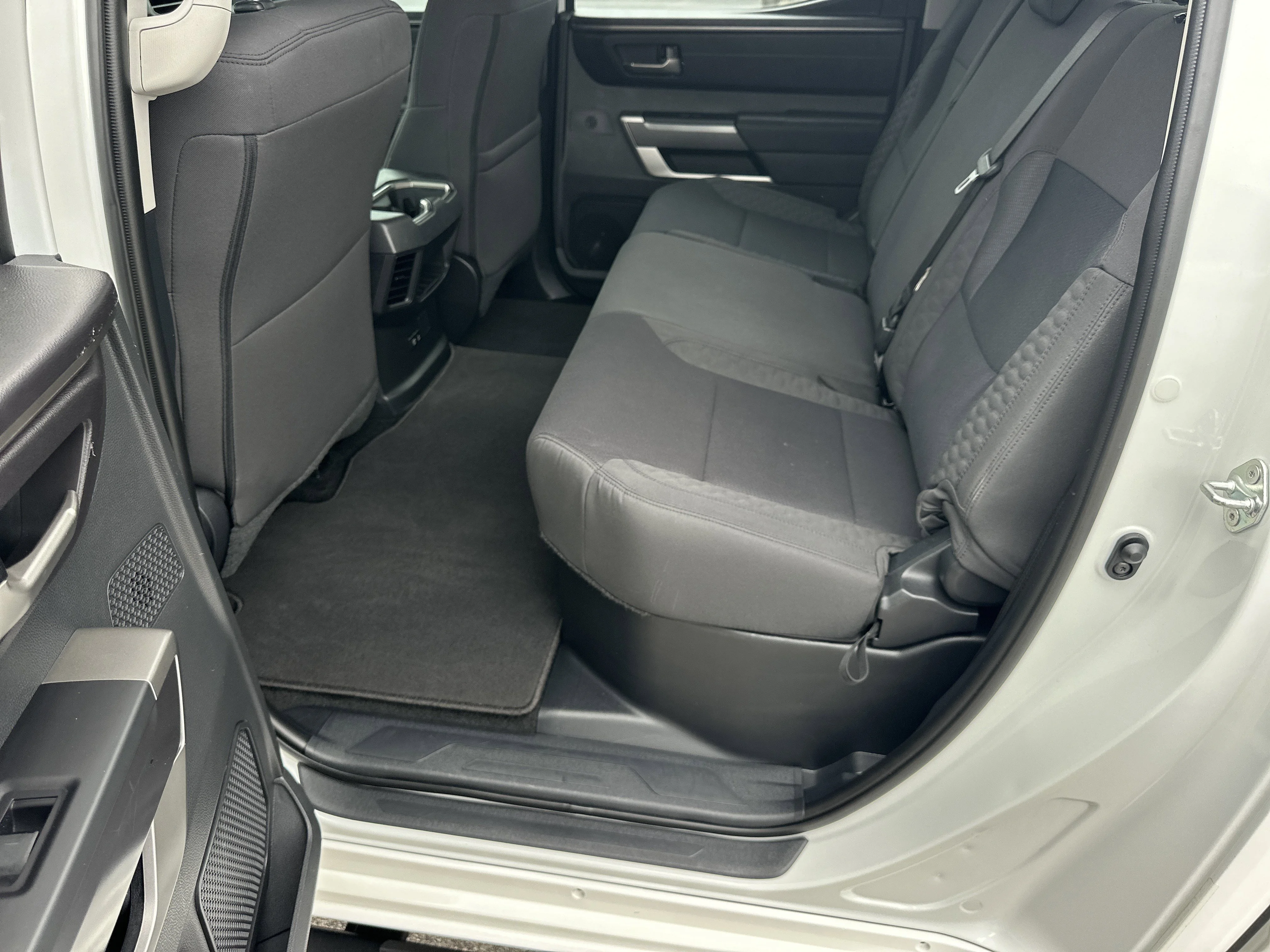 Used 2024 Ice Cap Toyota SR5 image 20