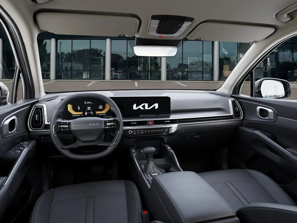 New 2026 Ivory Silver Kia S image 15