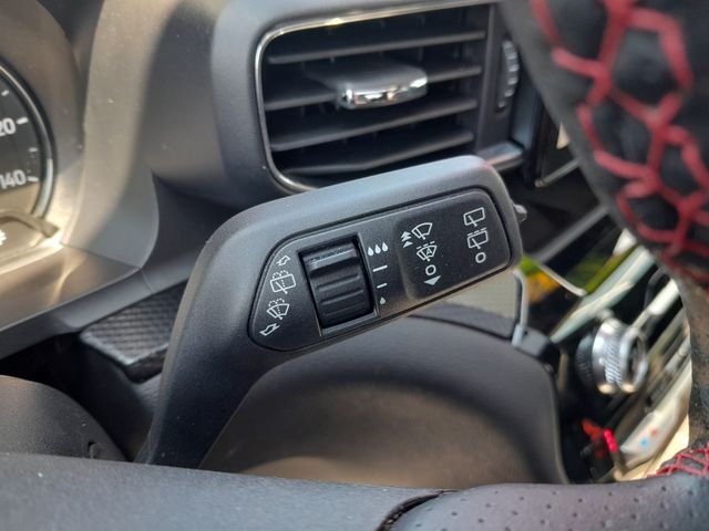 Used 2023 Gray Ford ST-Line image 17