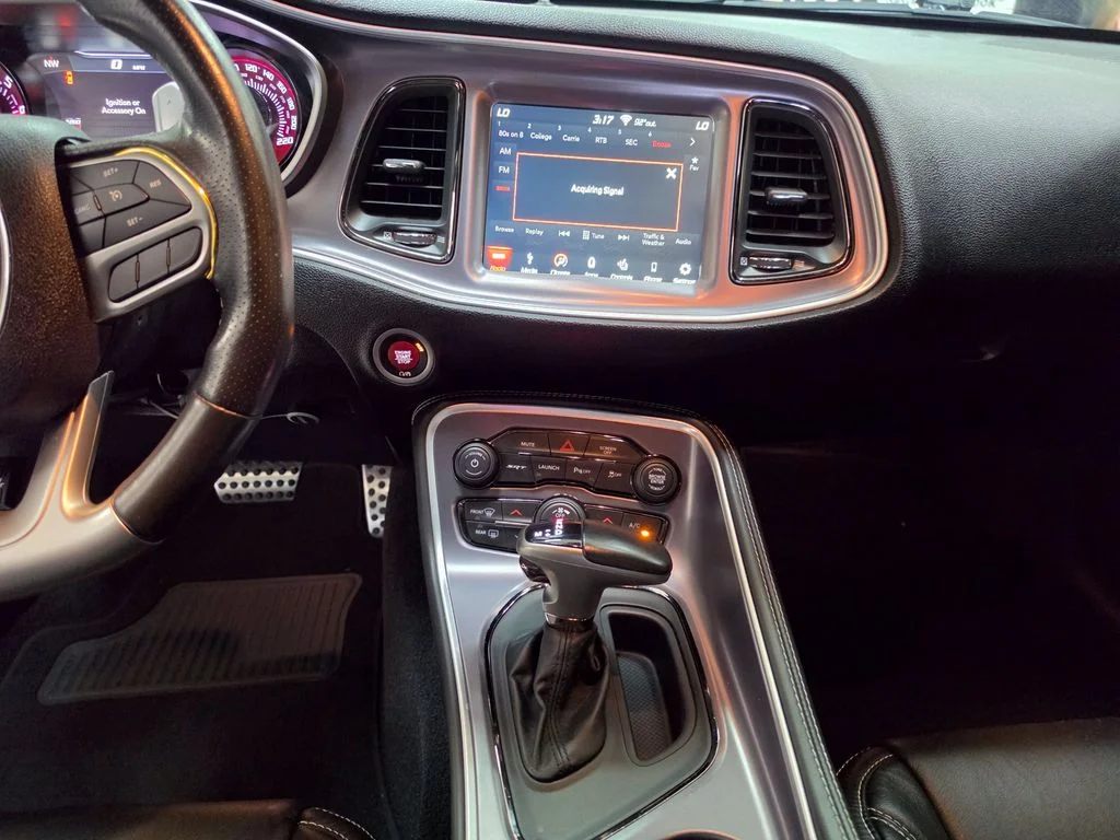 Used 2019 Pitch Black Clearcoat Dodge SRT Hellcat Redeye image 13